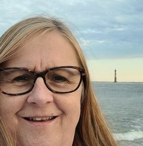Meet your Posher, Helen